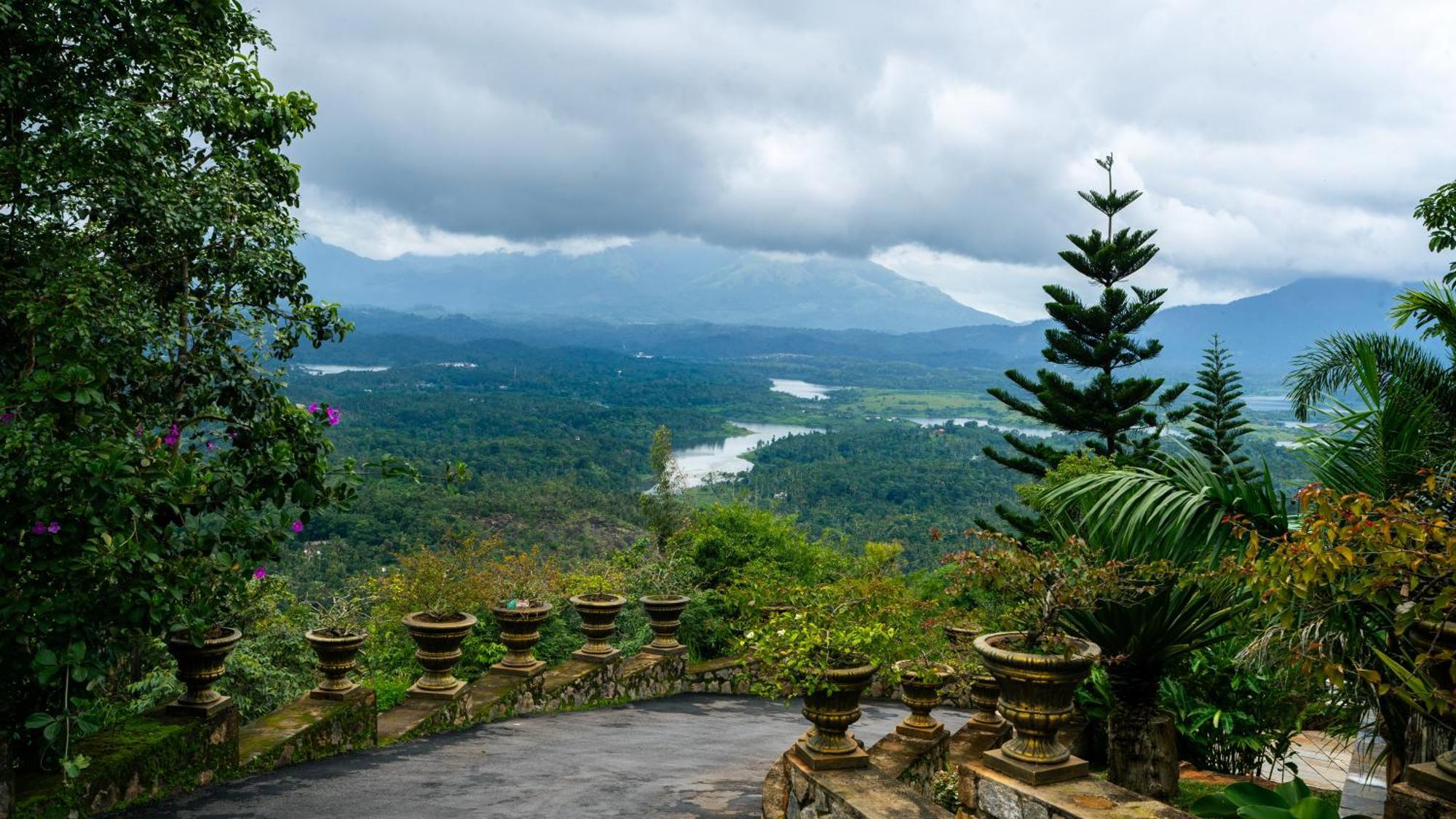 Mount Xanadu Resorts Ambalavayal Exterior photo